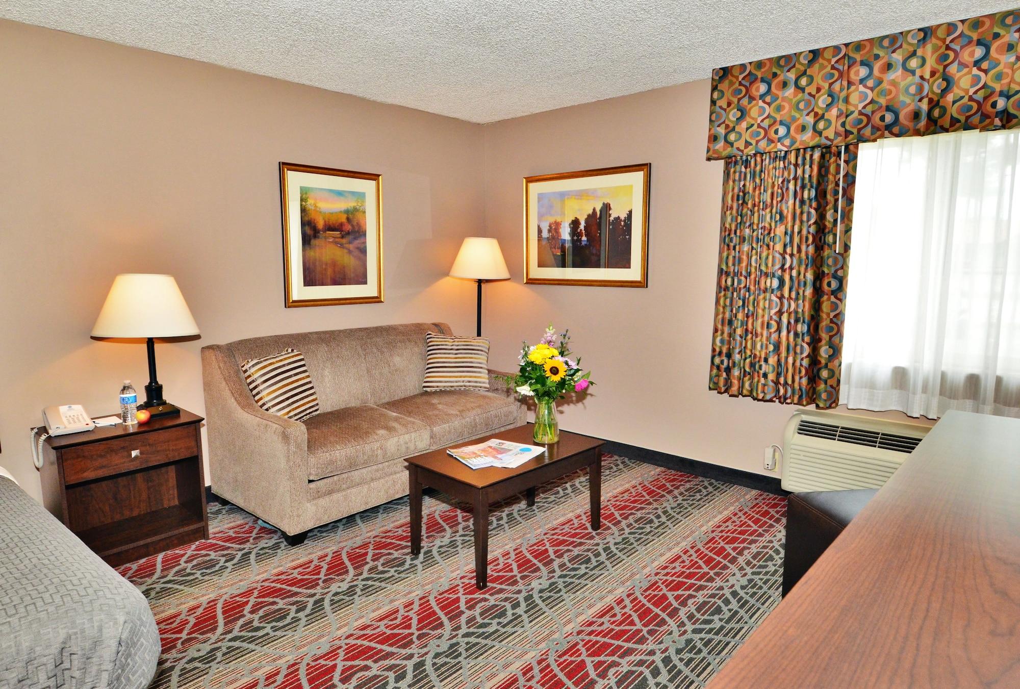 Western Saranac 3*