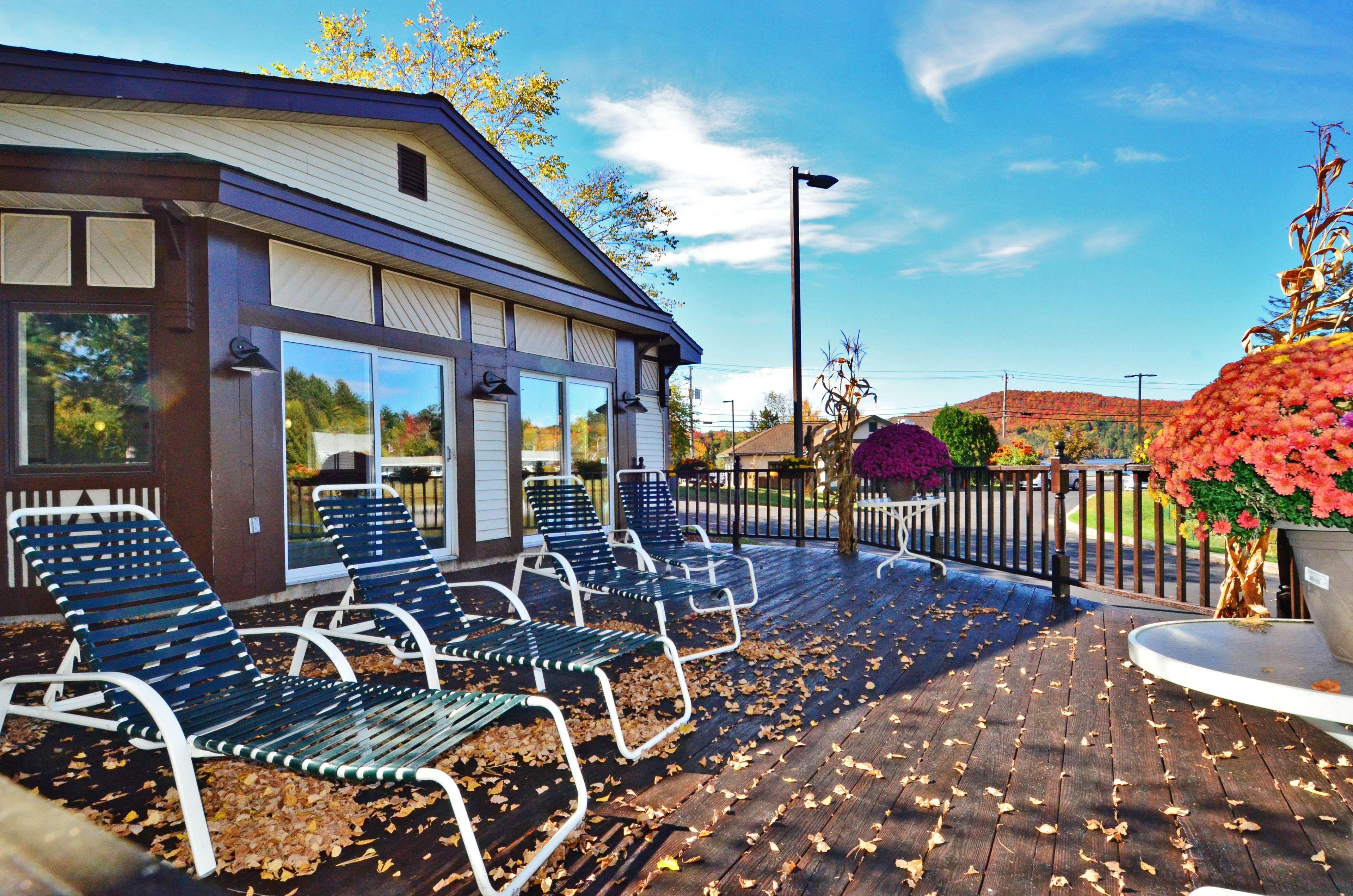 Western Saranac Hotel 3*