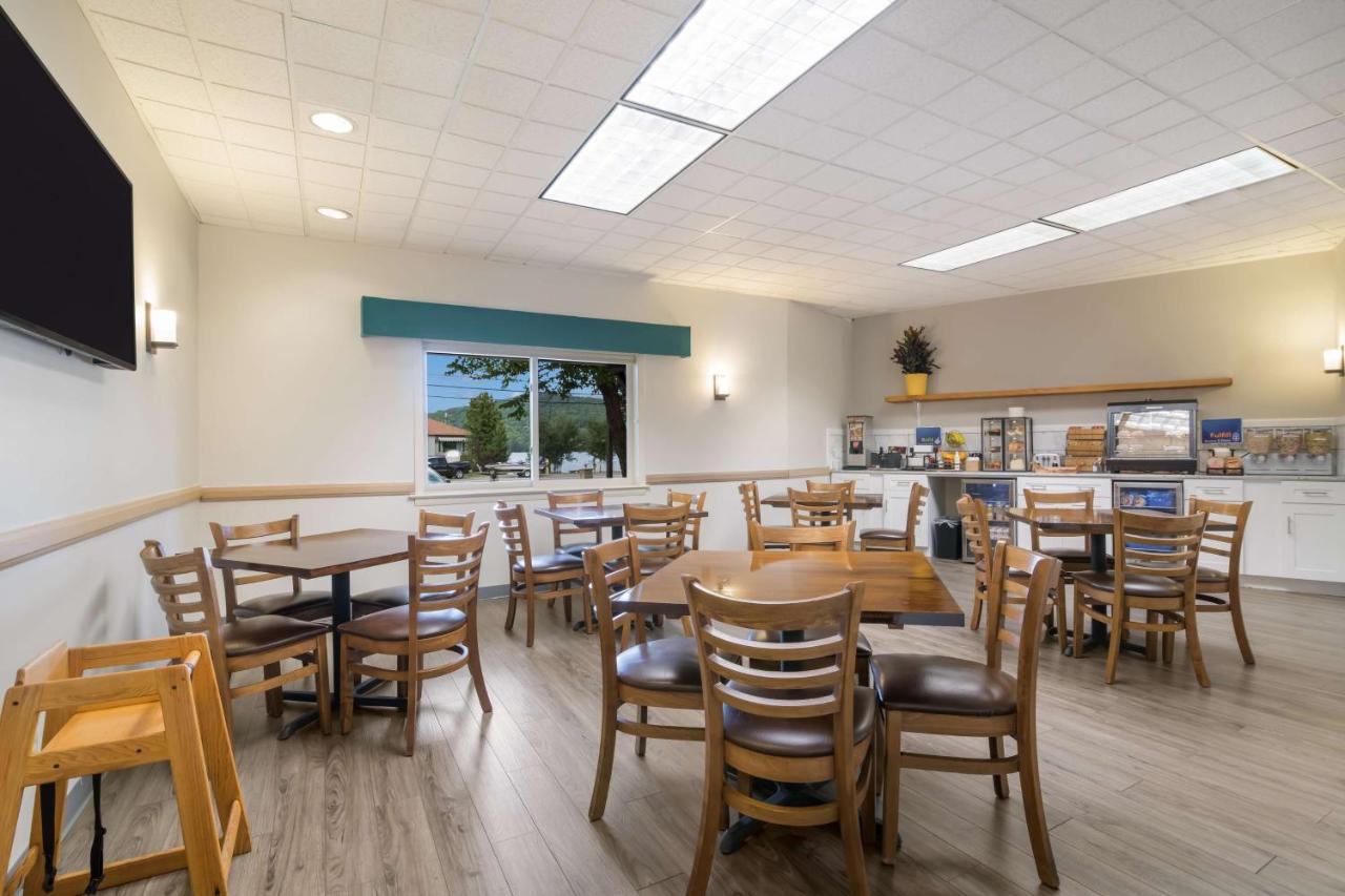 Hotel Western Saranac 3*