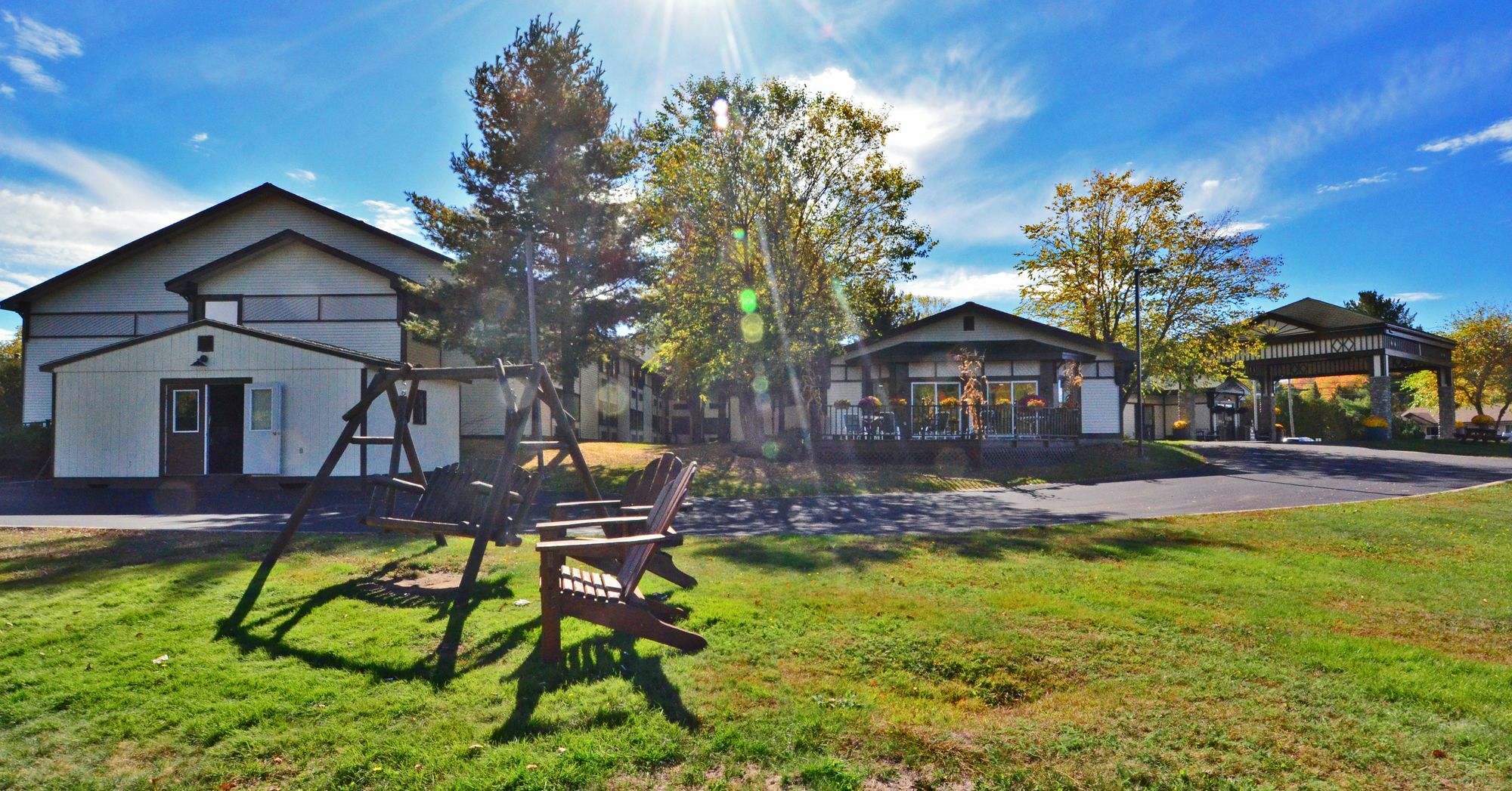 Hotel Western Saranac 3*